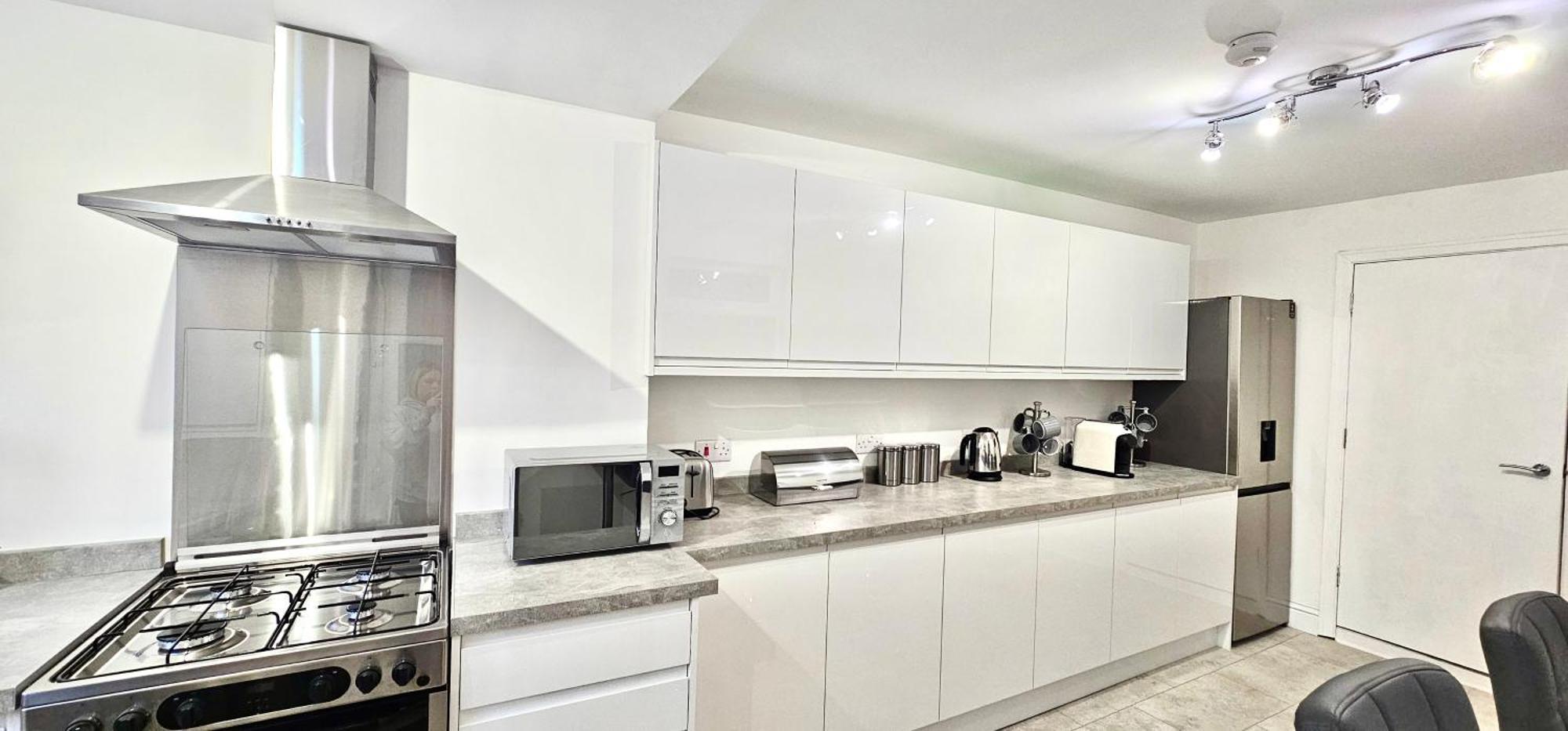 Bedford Street By Switchback Stays Cardiff Bagian luar foto