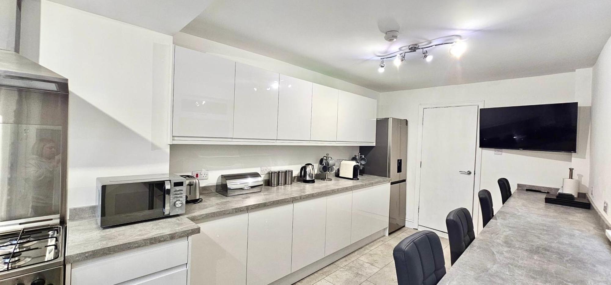 Bedford Street By Switchback Stays Cardiff Bagian luar foto